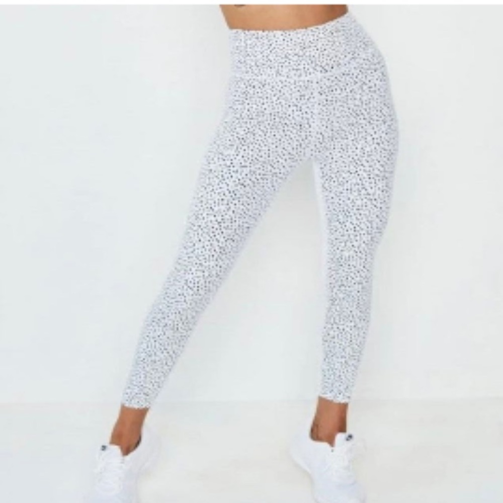 NWT All Fenix Montana 7/8 White Leggings Large